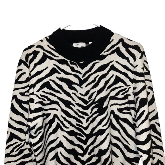 A. L. C Women Sweater Size XL - Picture 4 of 6